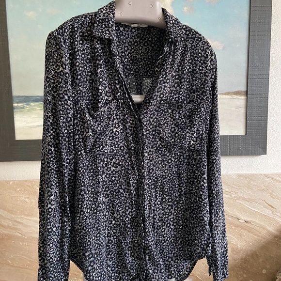 Anthropologie Cloth & Stone Buttondown Shirt, Sz. XS - Picture 1 of 6
